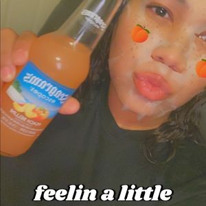 Meet your Posher, Mikayla